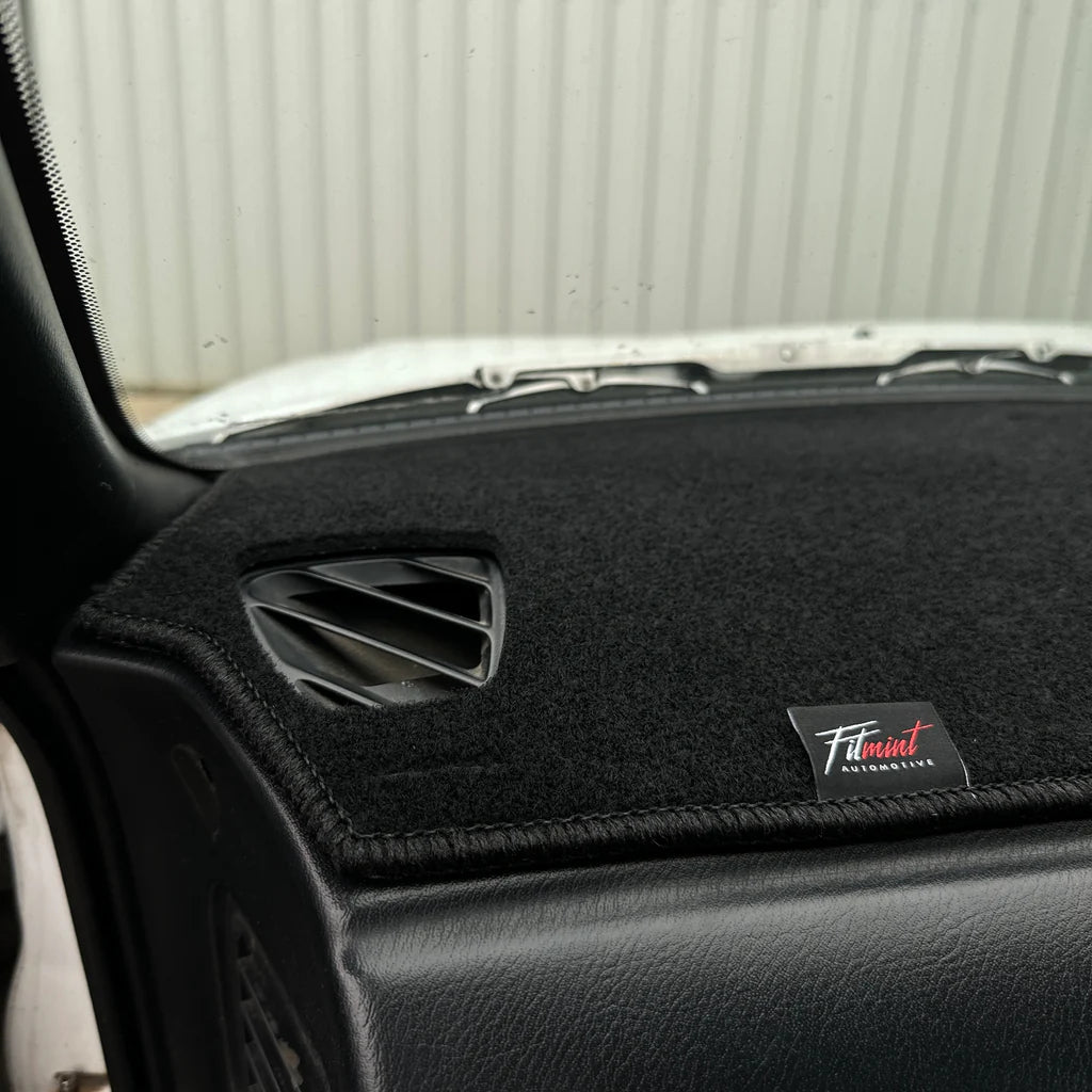 Fitmint - Nissan Silvia S14 Dash Mat