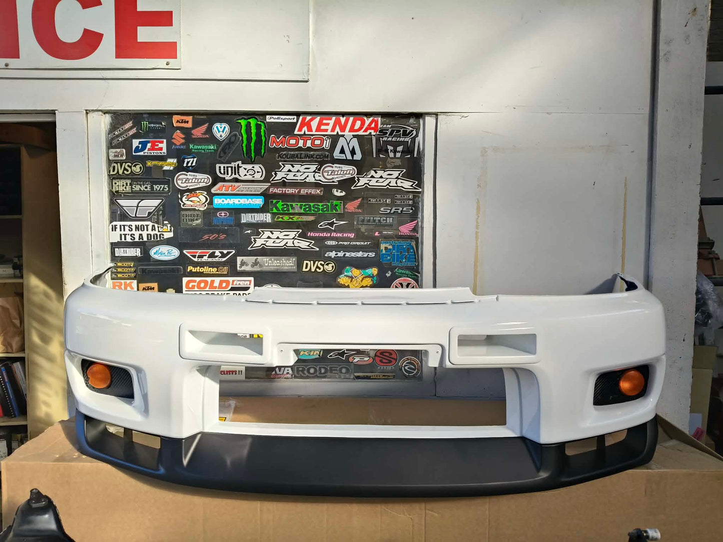 Nissan Skyline R33 GTR Front Lip - PU Plastic