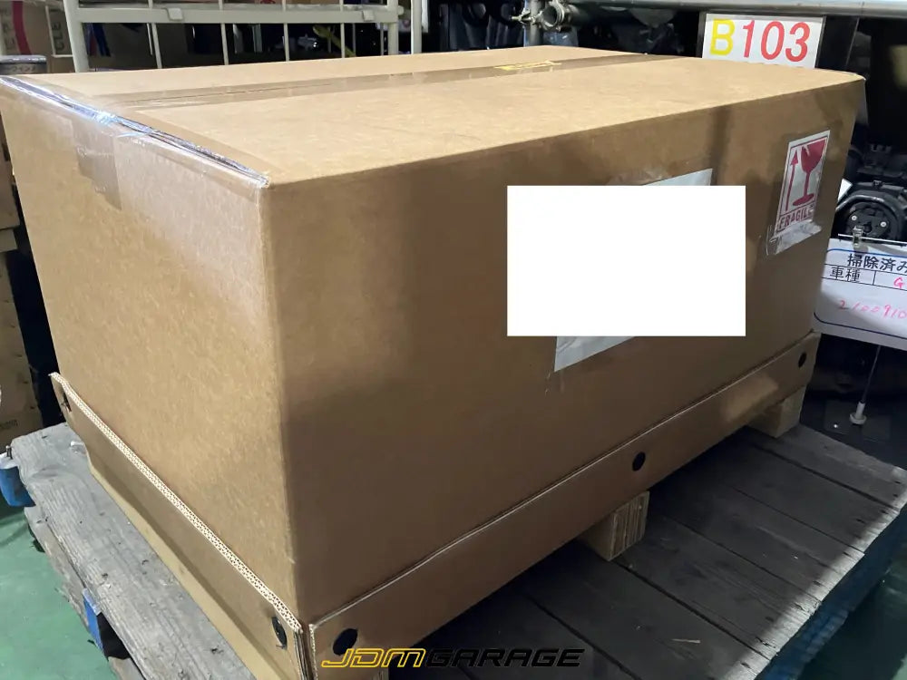Nissan Skyline Bigbox Manual Gearbox - RB25DET (32010-AA520) SEA FREIGHT) Engine