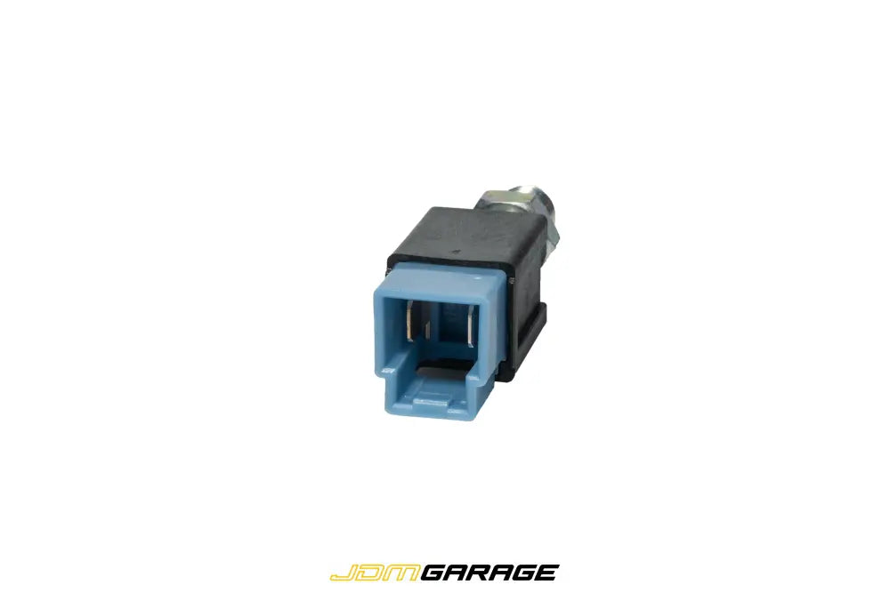 Nissan Skyline Stop Light Switch (25320-75A0E) Exterior